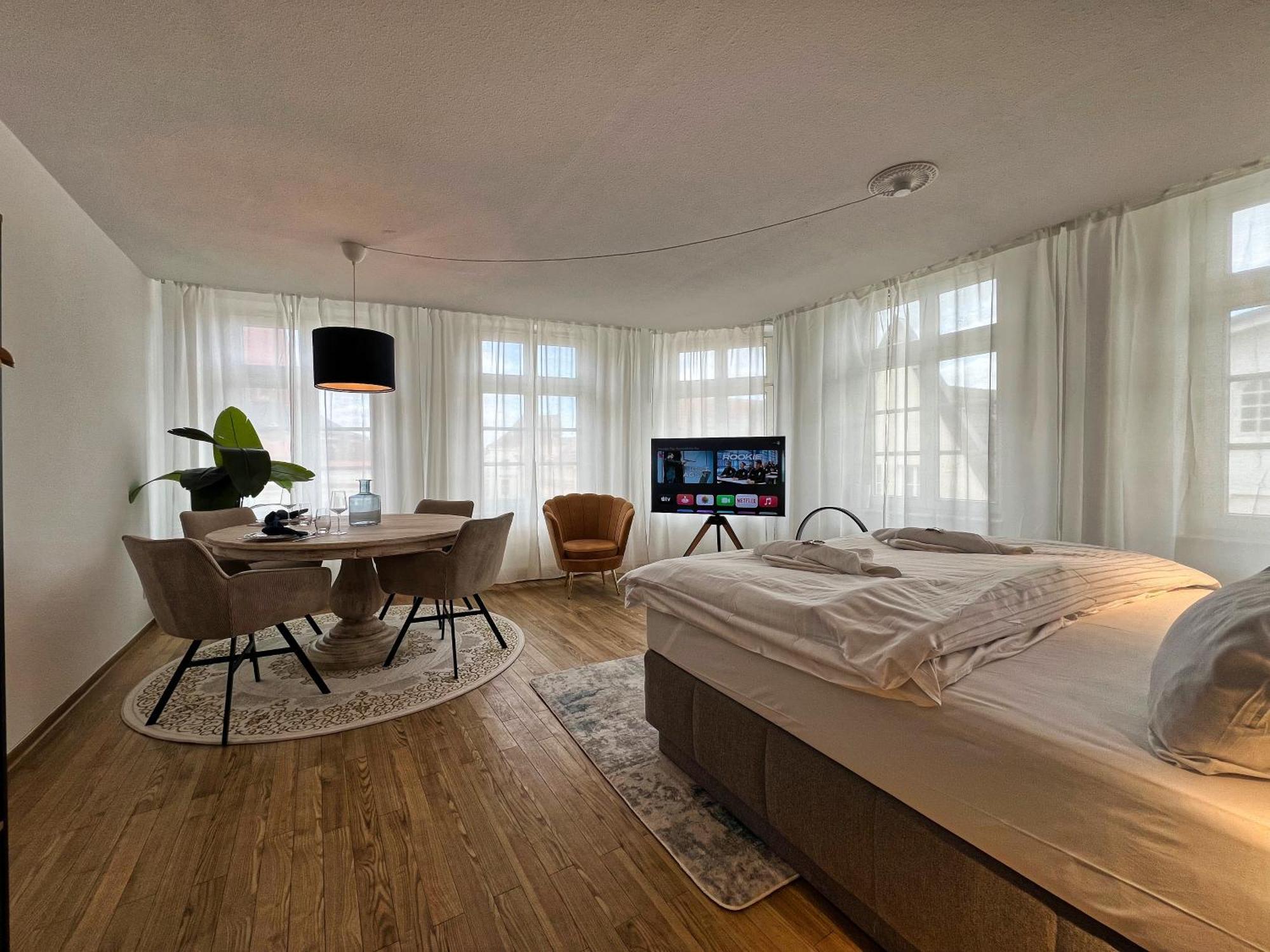 Nr 3 Lichtdurchflutetes Apartment Am Historischen Marktplatz 66 Qm #Cosiness Company 23 Шверин Екстериор снимка